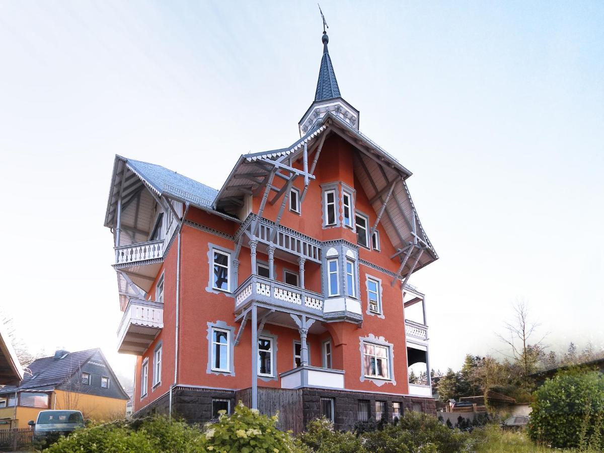 Moderne Ferienwohnung In Alter Villa Georgenthal  Екстериор снимка