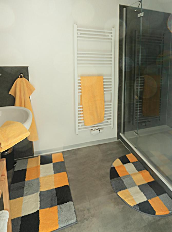 Moderne Ferienwohnung In Alter Villa Georgenthal  Екстериор снимка