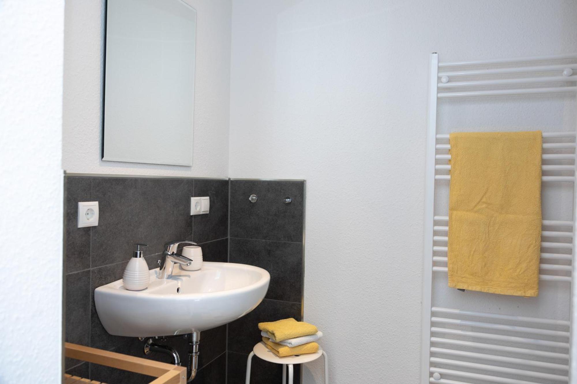 Moderne Ferienwohnung In Alter Villa Georgenthal  Екстериор снимка